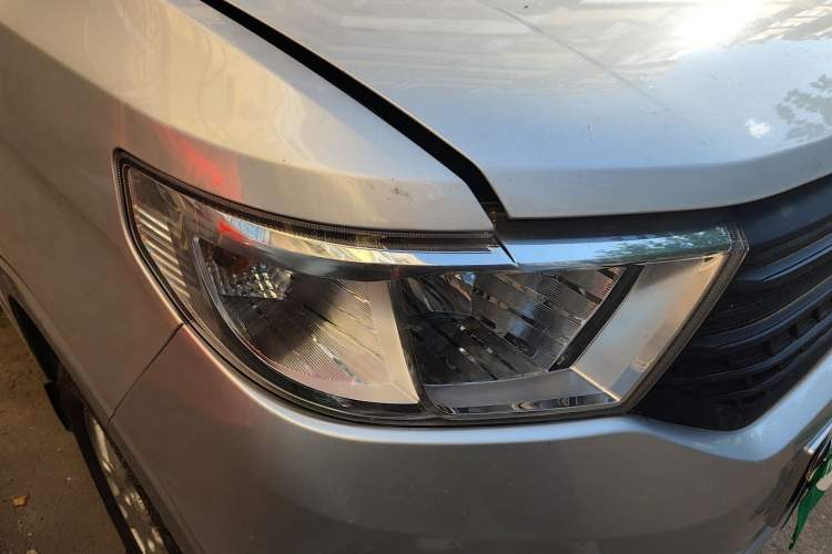 Used Wuling Hongguang V 2022 1.5L Jingqu Edition Electric-Assist LAR