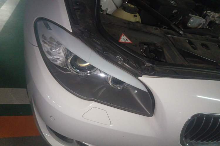 Used BMW 5 Series 2013 525Li Luxury Model
