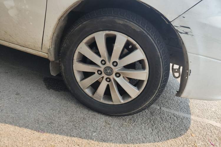 Used JAC Group Refine M5 2016 1.9T Diesel Manual Business Edition