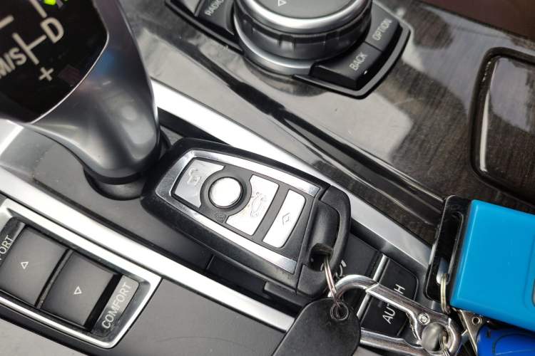 Used BMW 5 Series 2017 525Li Luxury Design Package
