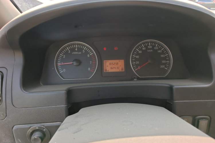 Used FORTHING Lingzhi 2016 M3 1.6L 7-Seater Luxury Model China V Standard