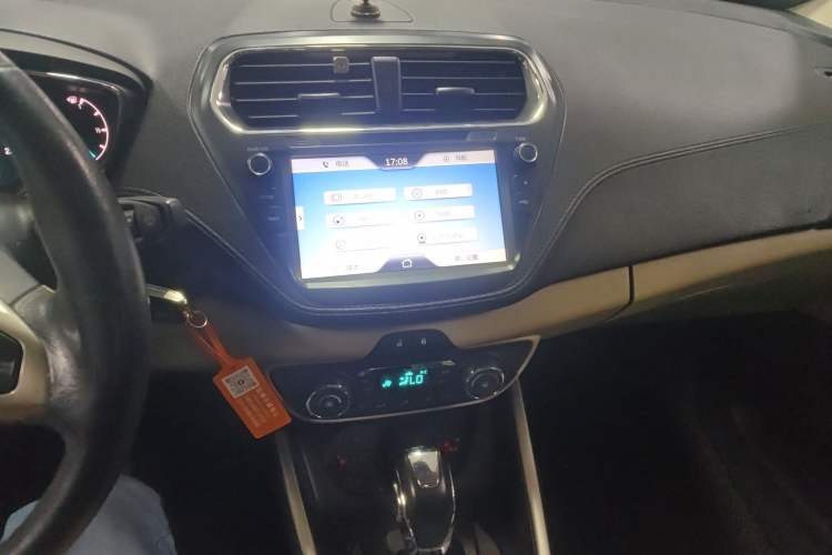 Used Ford Escort 2015 1.5L Automatic Fashion Model