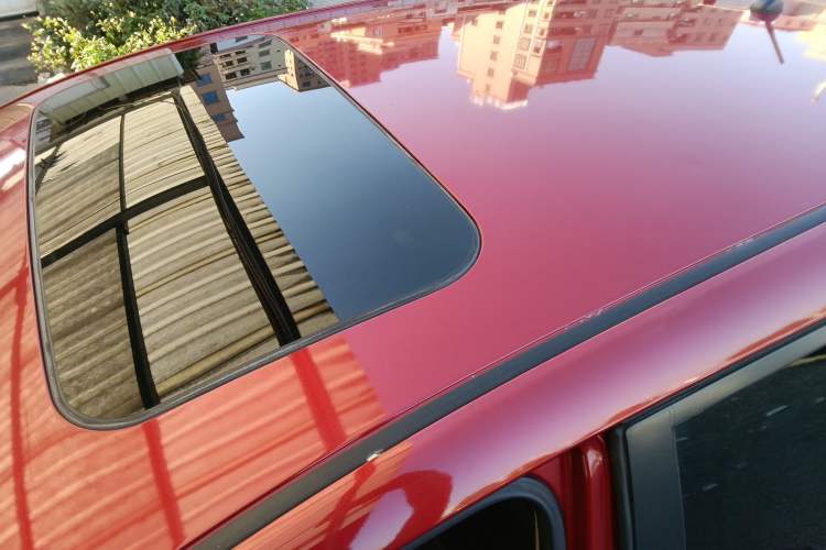 Used Nissan Tiida 2016 1.6L CVT Smart Drive Edition Roof