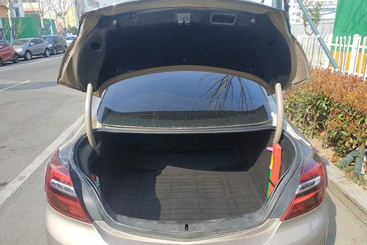 Used Buick Regal 2015 1.6T Leading Technology Model