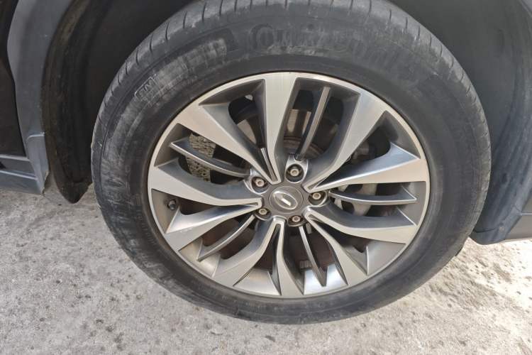 Used GAC Trumpchi GS8 2017 320T Two-Wheel Drive Luxury Smart Connectivity Version (7 Seats)