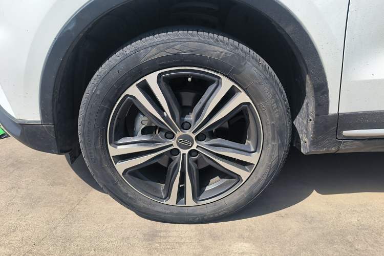 Used Geely Auto Emgrand X7 Sport 2022 1.8TD DCT Zhiya Trim Left Front Wheel Hub