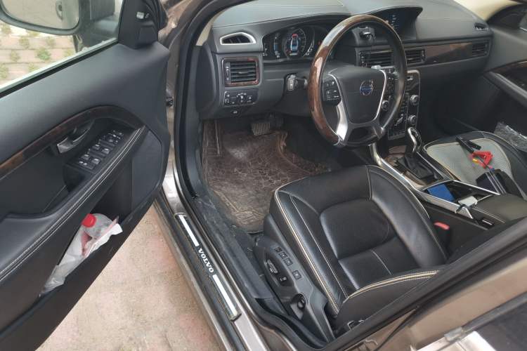 Used Volvo S80L 2015 2.0T T5 Luxury Executive Edition