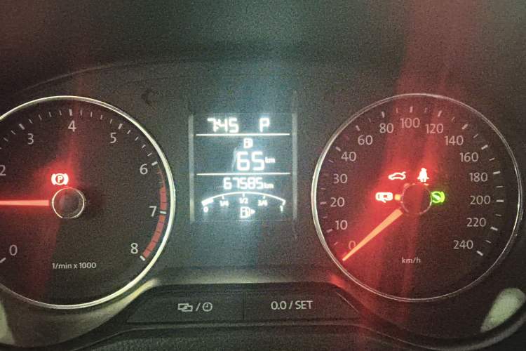 Used Volkswagen Polo 2014 1.6L Cross Polo Automatic