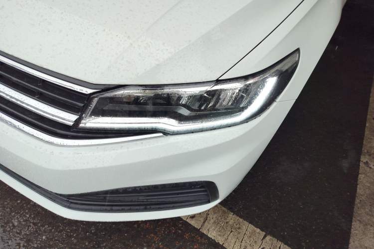 Used Volkswagen Bora 2019 1.5L Automatic Fashion Model