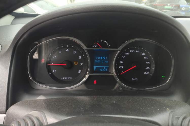 Used Chevrolet Captiva 2017 2.4L 4x4 Flagship Edition 7-Seater
