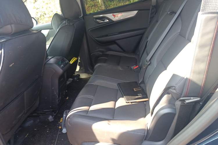 Used Chevrolet Blazer 2020 650T 7-Seater Luxury Edition
