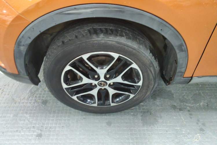 Used Soueast DX3 2016 1.5L Manual Luxury Edition
