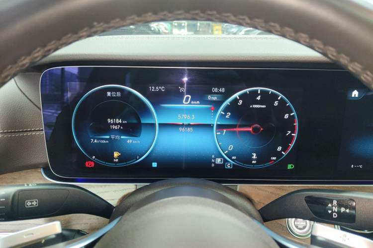 Used Mercedes-Benz E-Class 2022 Revised Version E 300 L Fashion Edition Instrument Cluster