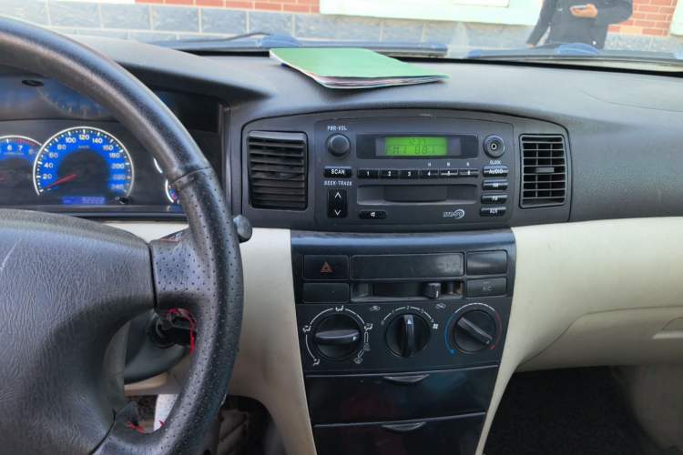 Used BYD F3 2012 Energy-Saving Model 1.5L Manual Comfort Version Audio And AC Panel