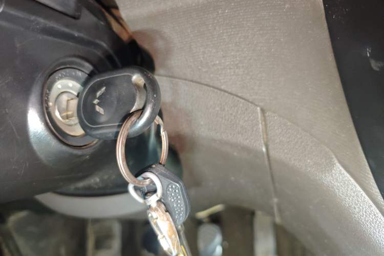 Used Wuling Hongguang 2015 1.5L S Basic Version China V Standard