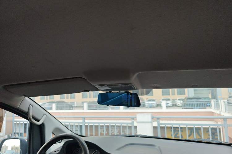 Used JAC Refine M3 2019 Creator Edition 1.8L Luxury Model Headliner