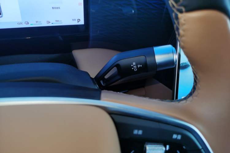 Used Geely Galaxy L7 2025 EM-i 115km Exploration+ Edition