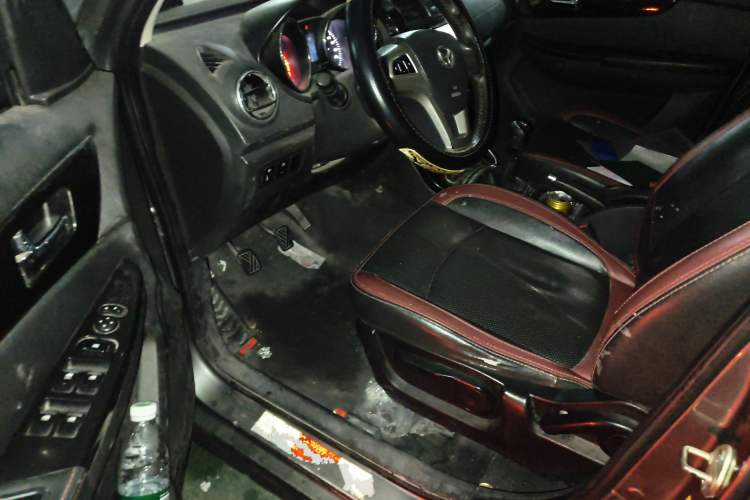 Used HYOSOW S3 2014 1.5L Comfort Version China IV Emission Standard
