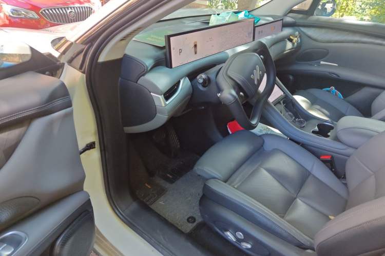 Used IM LS6 2023 Max Standard Edition
