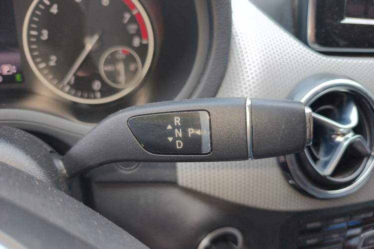 Used Mercedes-Benz B-Class 2012 B 200