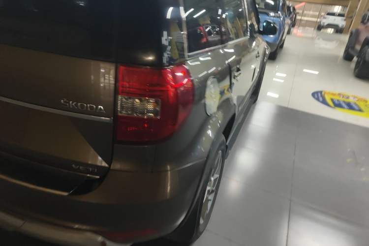 Used Skoda Yeti 2016 1.4TSI DSG Advanced Edition Right Rear Taillight