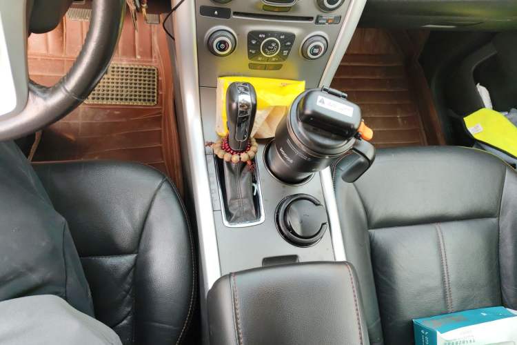 Used Ford Edge 2012 2.0T Elite Sunroof Edition Gear Lever