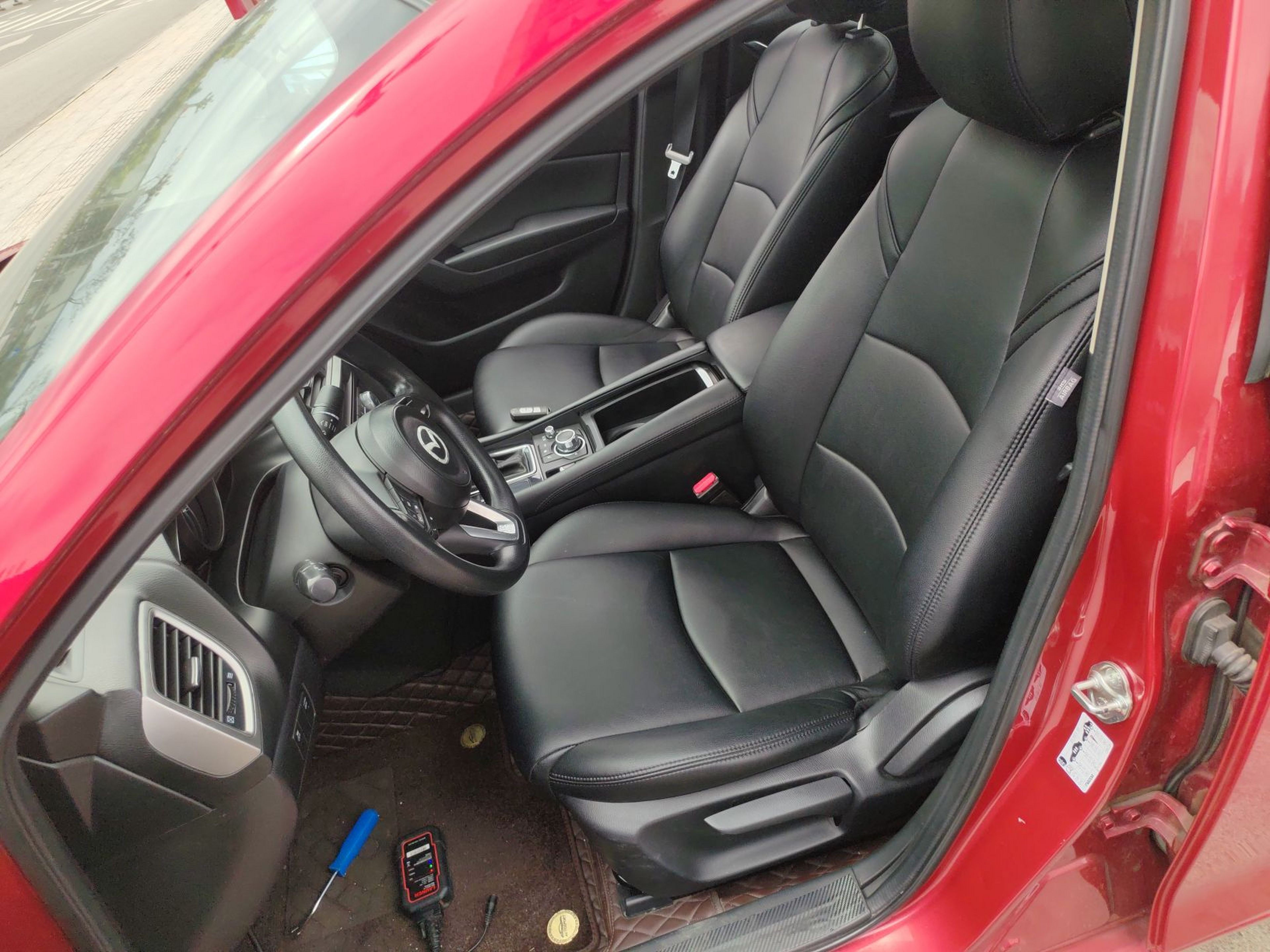 Avant de la voiture