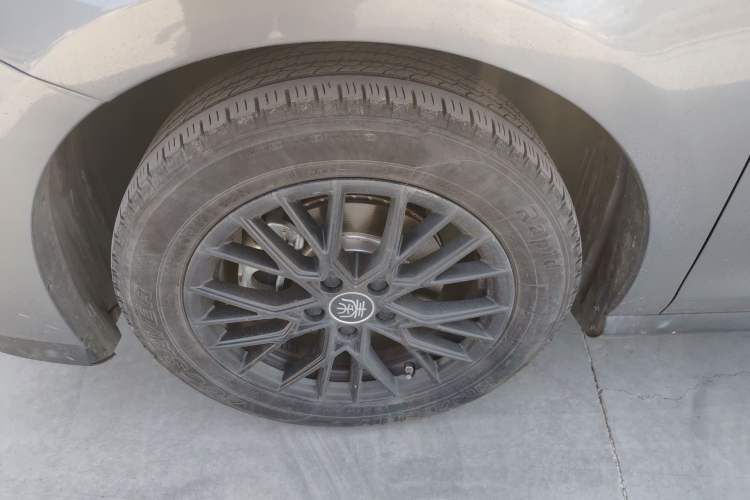 Used BYD Qin PLUS 2025 EV Smart Drive Edition 420KM Leading Model
