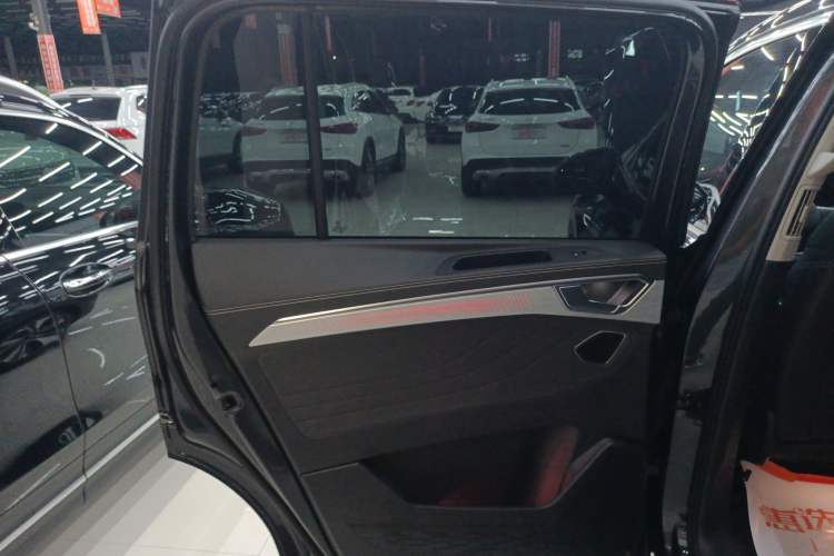 Used Volkswagen Talagon 2024 380TSI All-Wheel Drive Luxury Prestige Pro 6-Seater