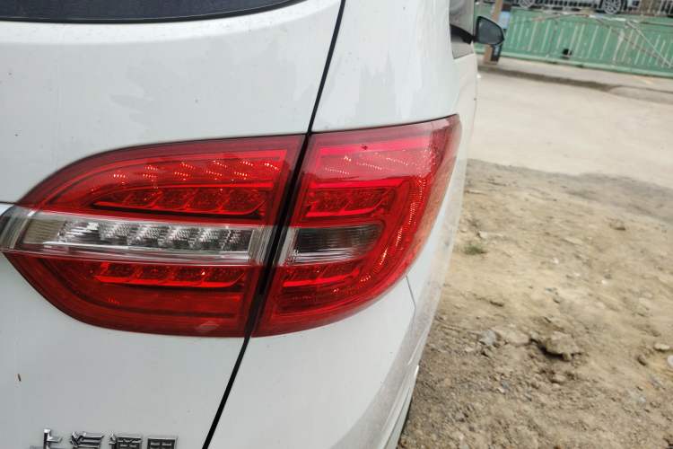 Used Buick GL8 2018 28T Comfort Model China VI Standard