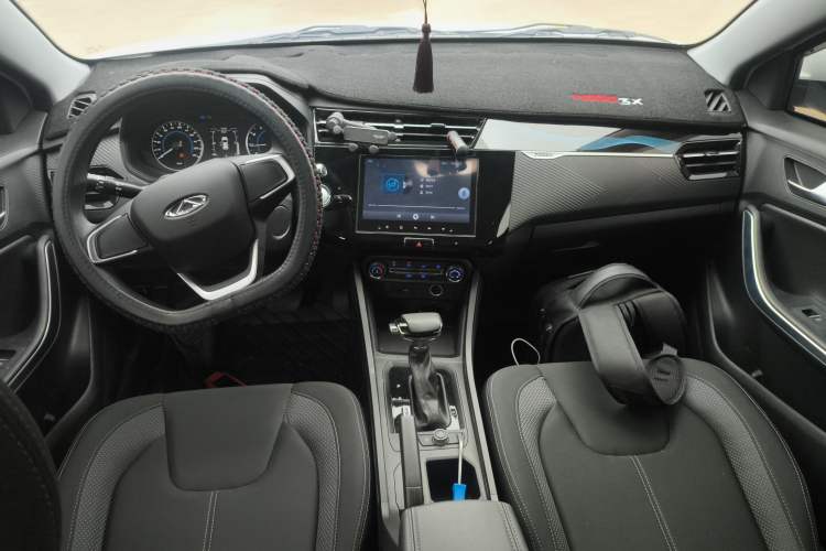 Used Chery Tiggo 3X 2024 1.5L CVT Excellence Edition Center Console