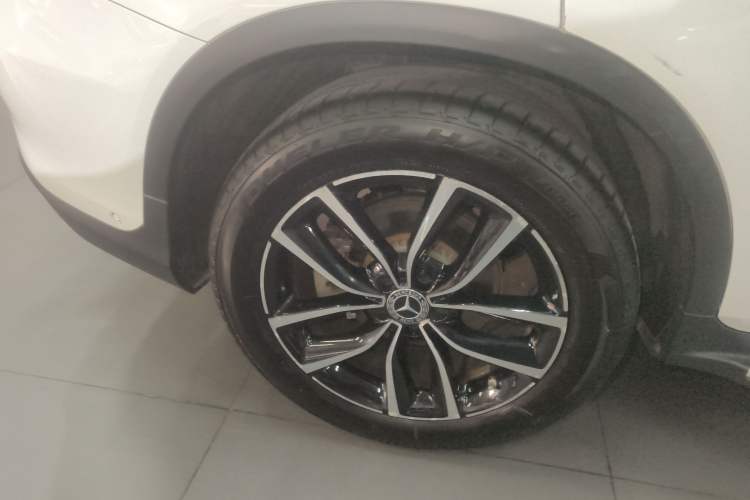 Used Mercedes-Benz GLC 2020 GLC 300 L 4MATIC Dynamic Edition
