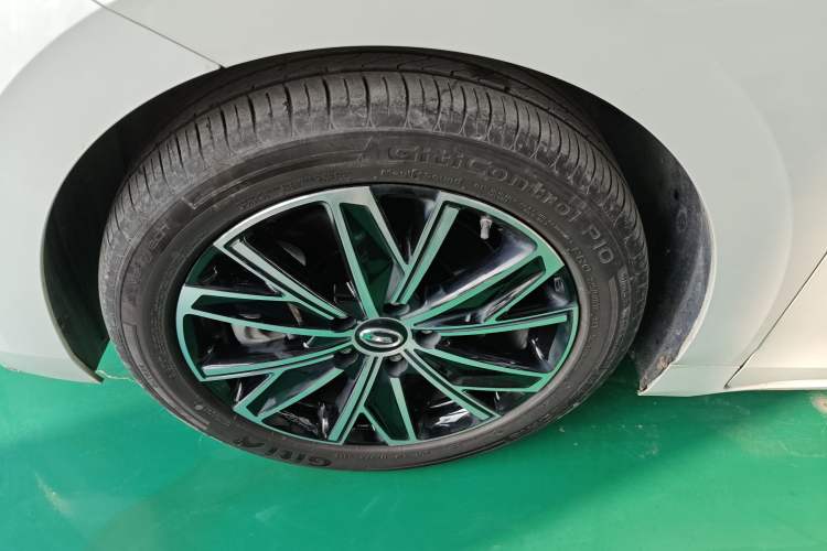 Used GAC Trumpchi E8 New Energy 2024 150km MAX Left Front Wheel Hub