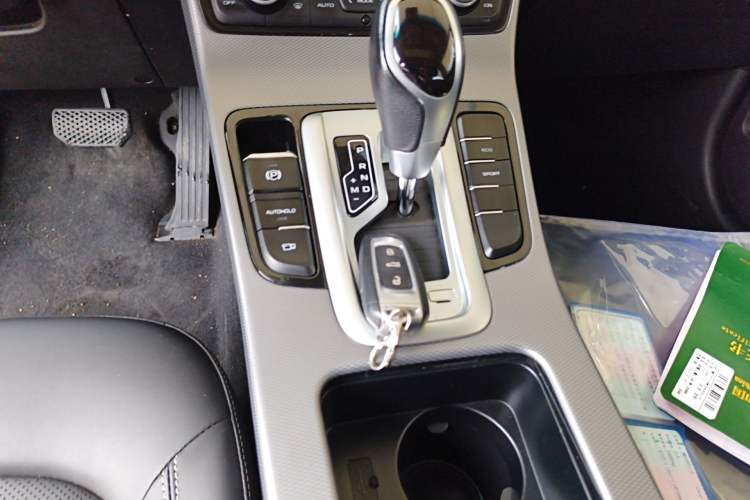 Used Geely Auto Emgrand GL 2018 1.4T DCT Elite Smart Connectivity Version Gear Lever