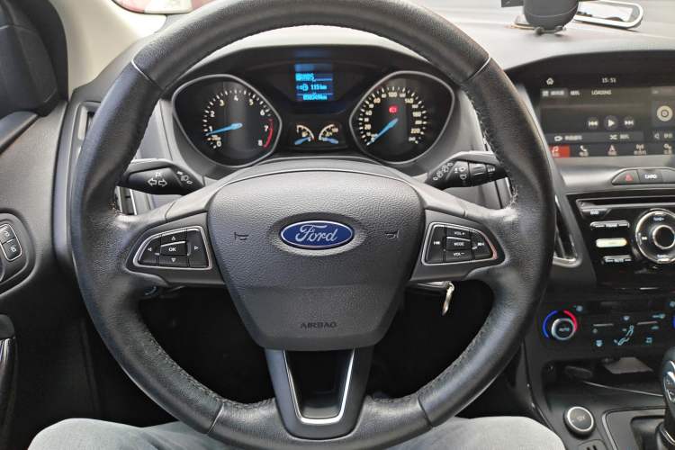 Used Ford Focus 2017 Hatchback 1.6L Automatic Fashion Edition Smart Drive Version
