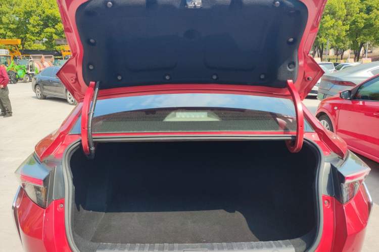 Used Dongfeng Aeolus Yixuan 2020 230T Automatic Advanced Edition