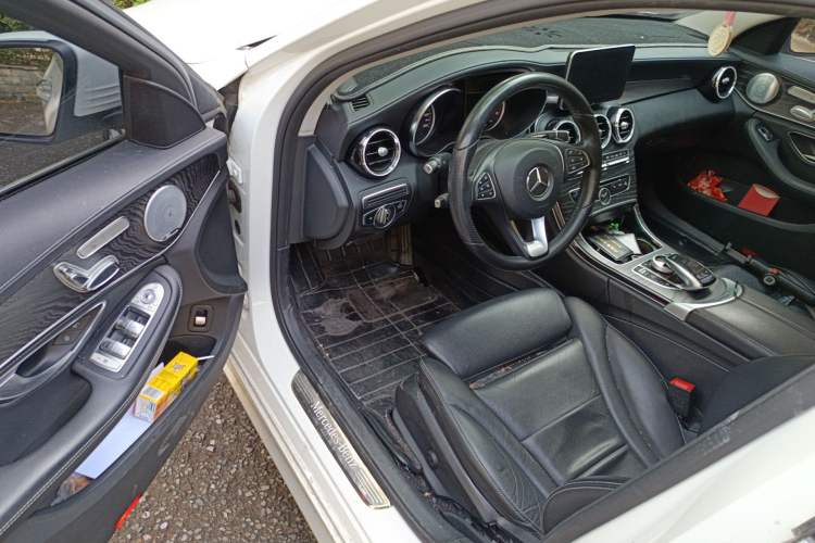 Used Mercedes-Benz C-Class 2018 C 200 L Sport Edition Driver Seat