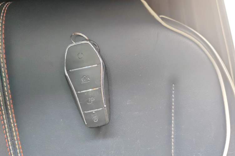 Used BYD Qin PLUS 2021 EV 500KM Luxury Model Vehicle Key