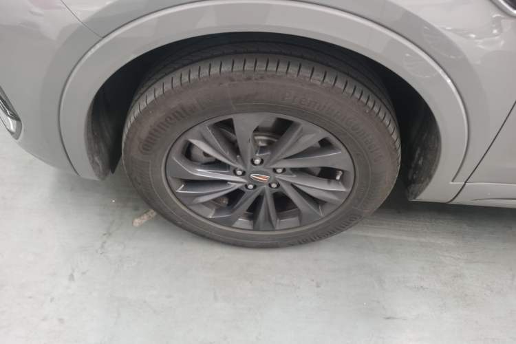 Used Hongqi HS5 2023 2.0T Qixiang Pro Edition Left Front Wheel Hub