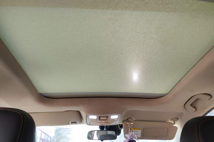 Used Geely Auto Vision X6 2018 1.4T CVT 4G Connected Flagship Edition
