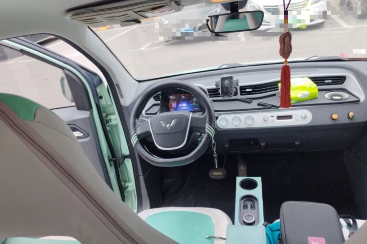 Used Wuling Hongguang MINIEV 2021 Macaron Premium Model – Lithium-NMC
