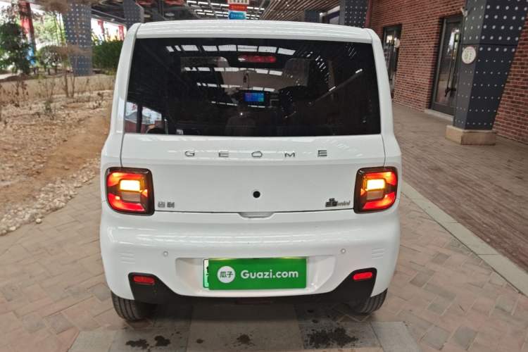 Used Geely Galaxy Panda 2024 Facelifted Panda Mini 200km Dragon Edition Rear