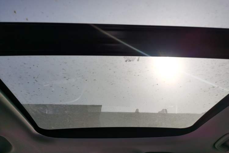 Used Geely Galaxy Xingjian 7 EM-i 2026 Model 135km Smart Navigation Version Headliner