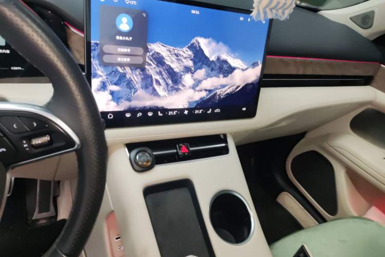 Used Hima AITO M5 2022 Extended-Range Four-Wheel Drive Performance Version
