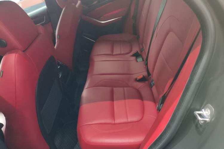 Used Jaguar F-PACE 2024 P250 R-Dynamic HSE
