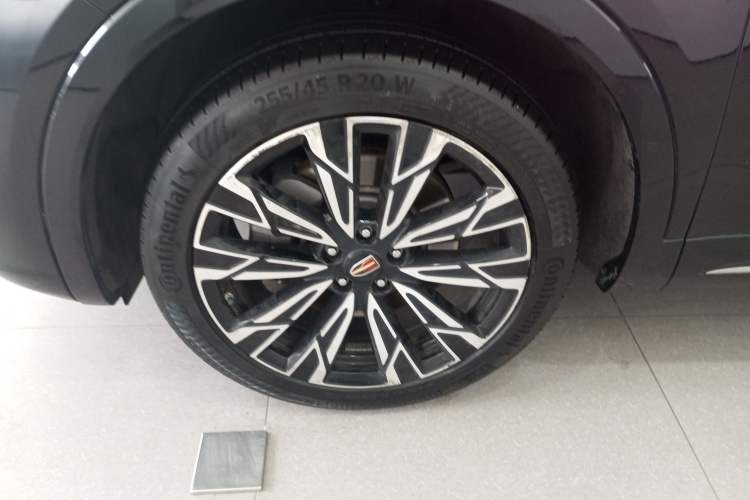 Used Hongqi HS5 2023 2.0T Four-Wheel Drive Flagship Pro Edition
