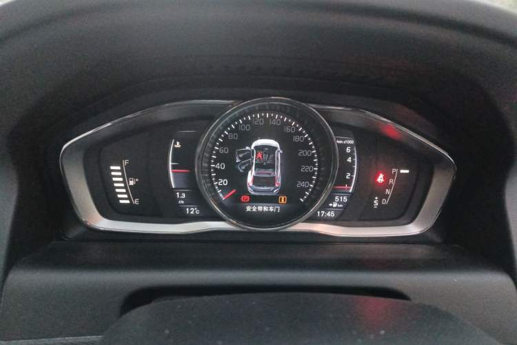 Used Volvo XC60 2015 T5 Smart Upgrade Model