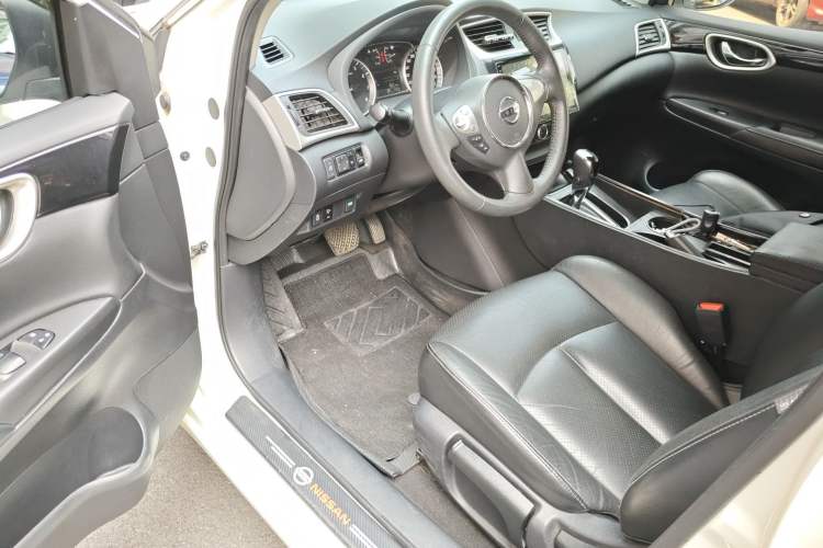 Used Nissan Sylphy 2018 1.6XV CVT Deluxe Edition Driver Seat