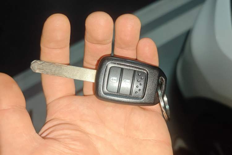 Used Honda Vezel 2015 1.5L CVT two-wheel drive Comfort trim
