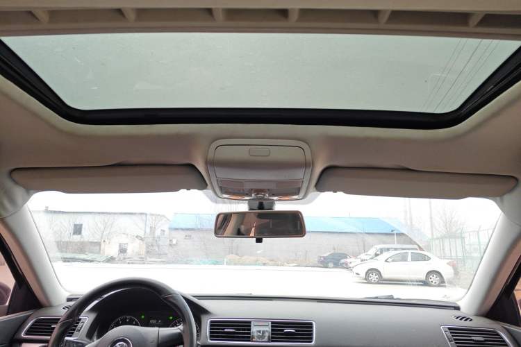 Used Volkswagen Passat 2013 1.8TSI DSG Government Procurement Edition Headliner